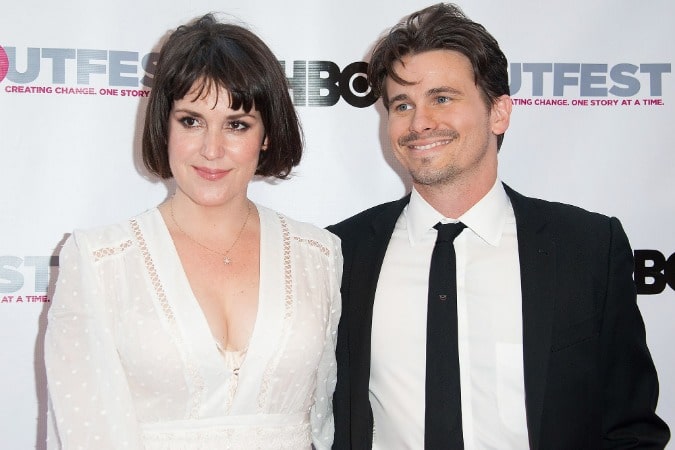 On the right side of the photo is Jason Ritter, and on the left side of the image is Melanie Lynskey.